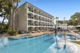 Valentin Somni Hotel & Suites