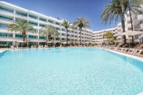 AKEAH Broncemar Hotel